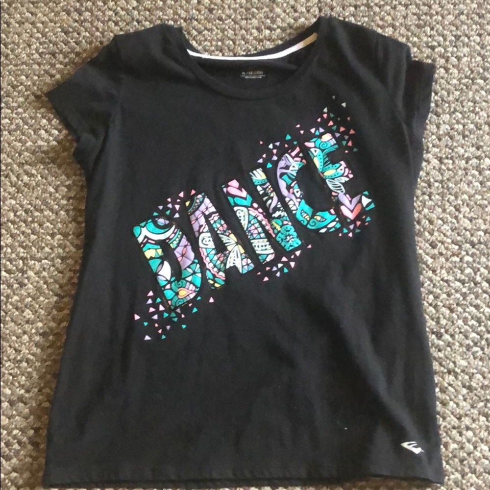 A really cute Lillie girl shirt